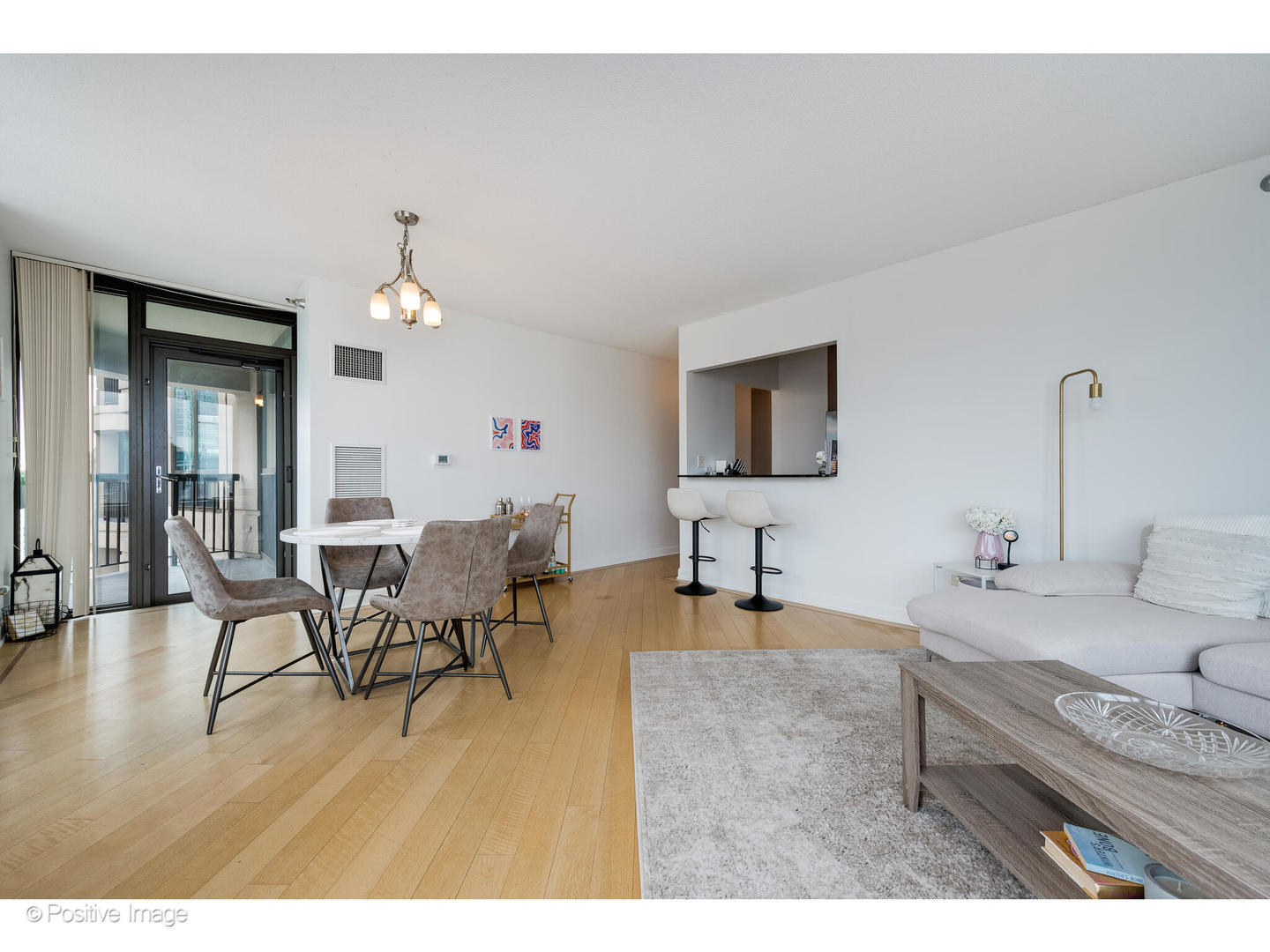 400 N Lasalle Boulevard Unit: 4402