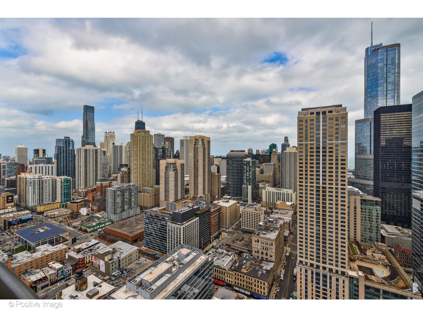 400 N Lasalle Boulevard Unit: 4402