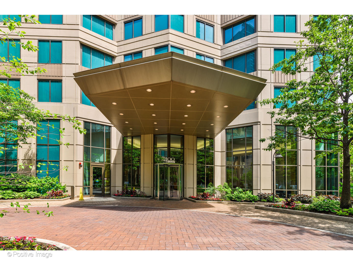 400 N Lasalle Boulevard Unit: 4402
