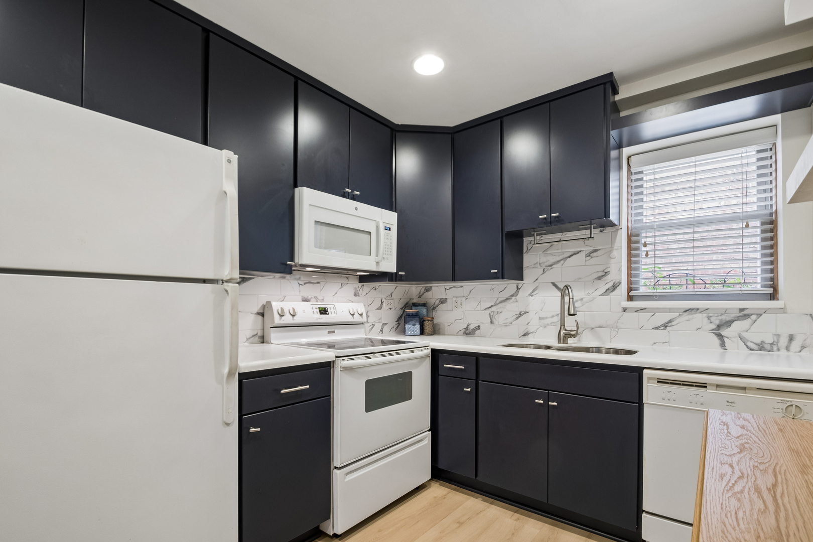 7310 N HARLEM Street Unit: 102