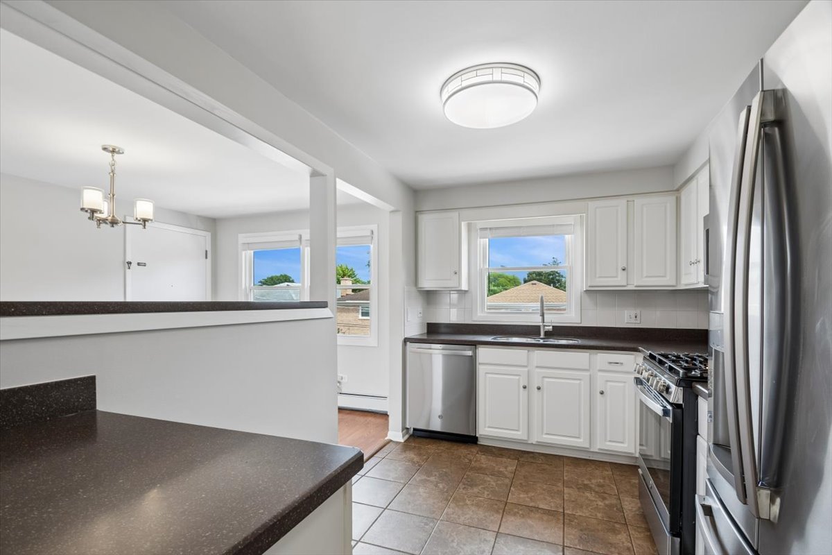 6551 N Harlem Avenue Unit: 3S