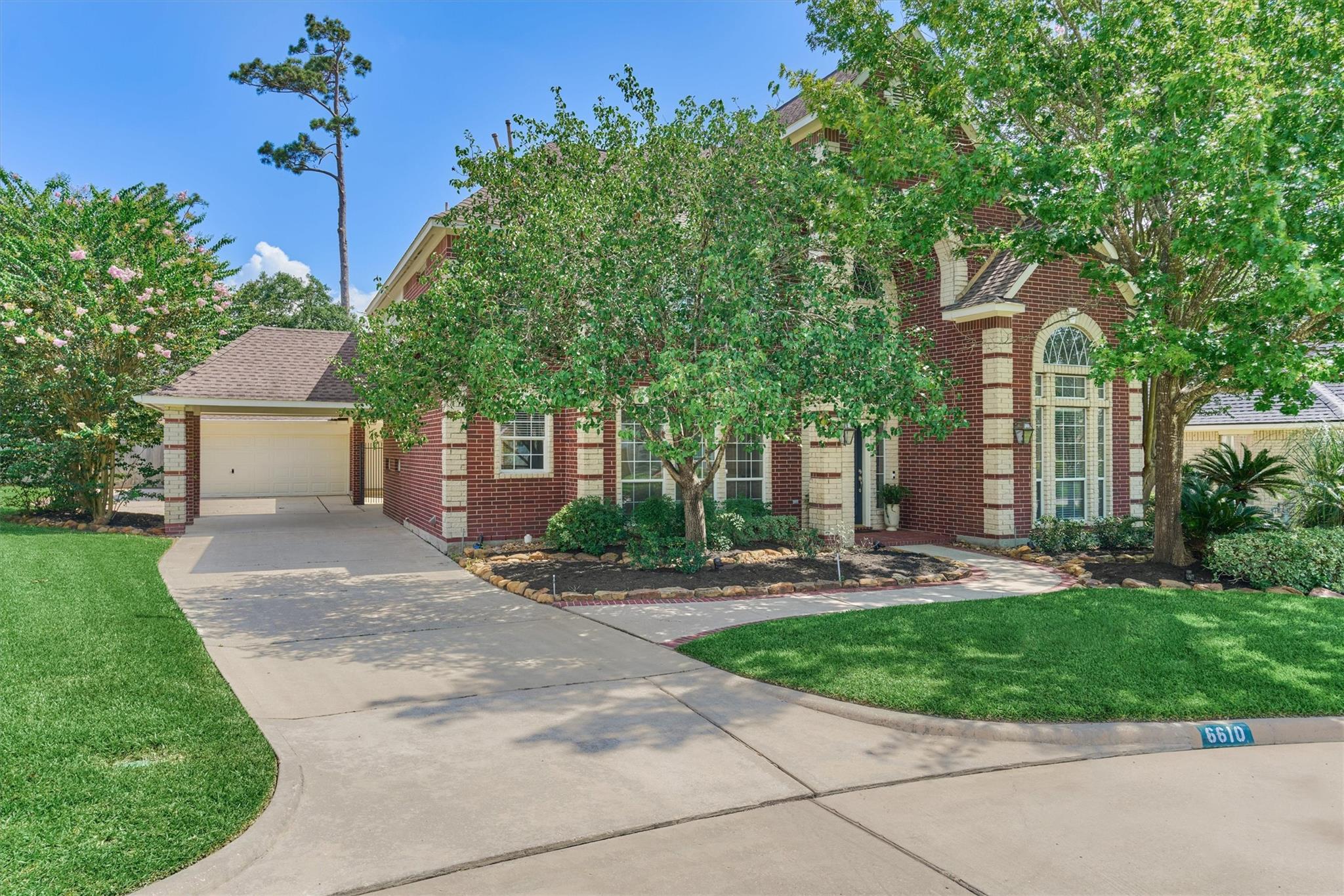 6610 Glenhill Drive