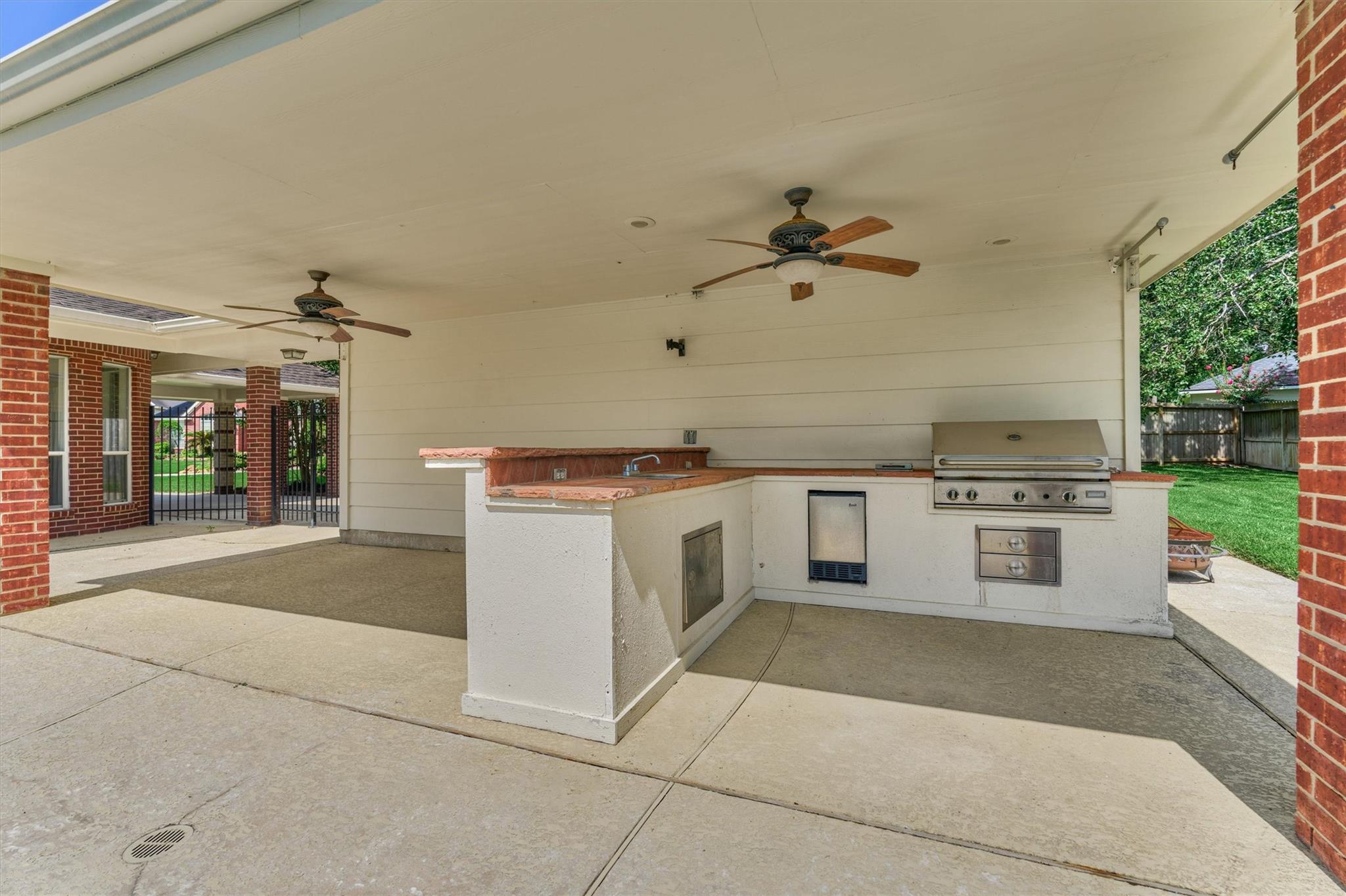 6610 Glenhill Drive