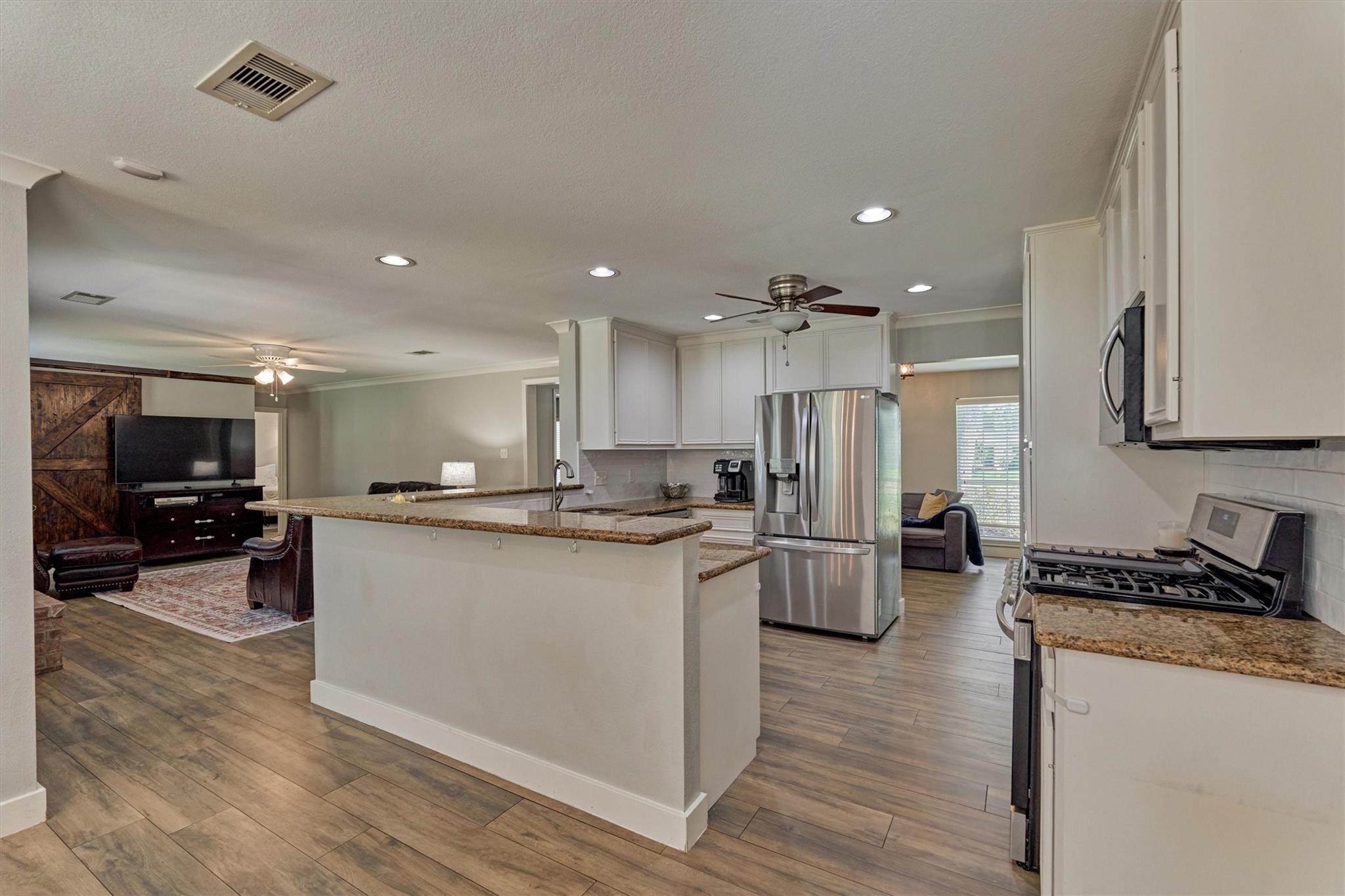 6515 Glenhill Drive
