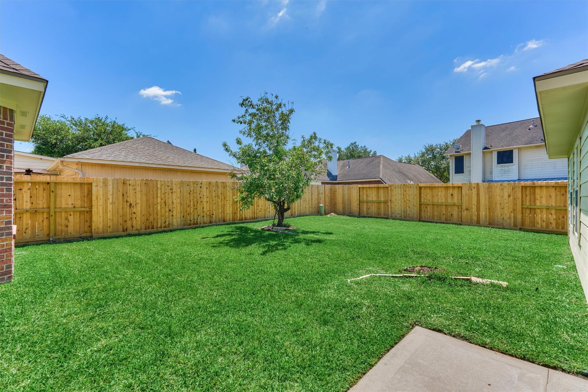 9915 Willow Crossing Drive