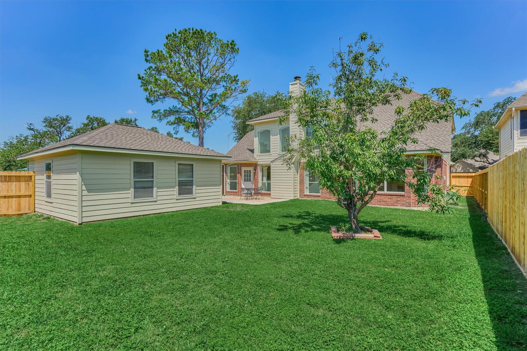 9915 Willow Crossing Drive