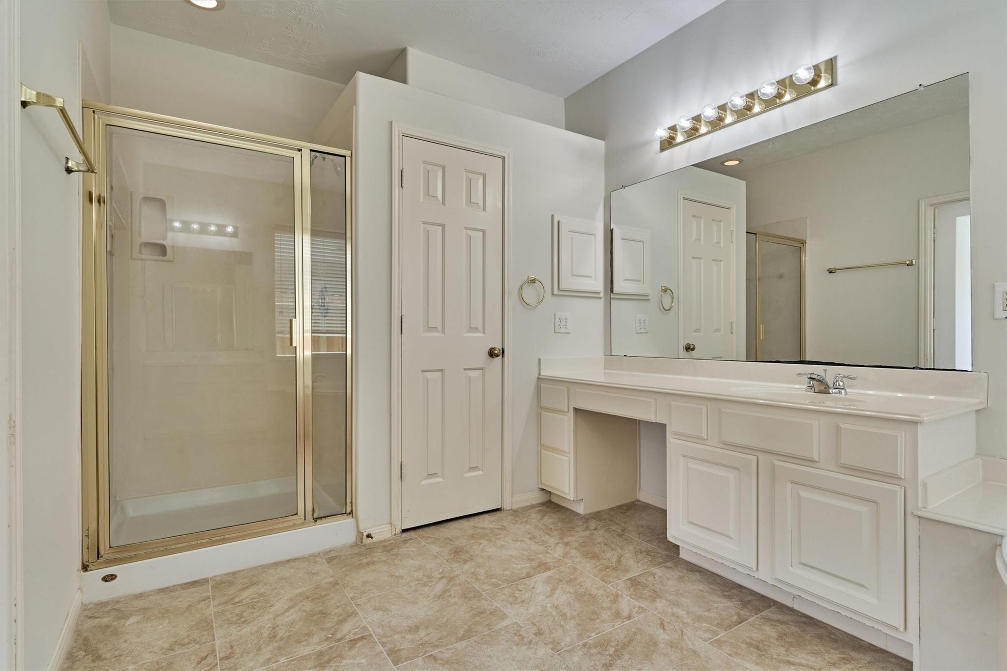 9915 Willow Crossing Drive