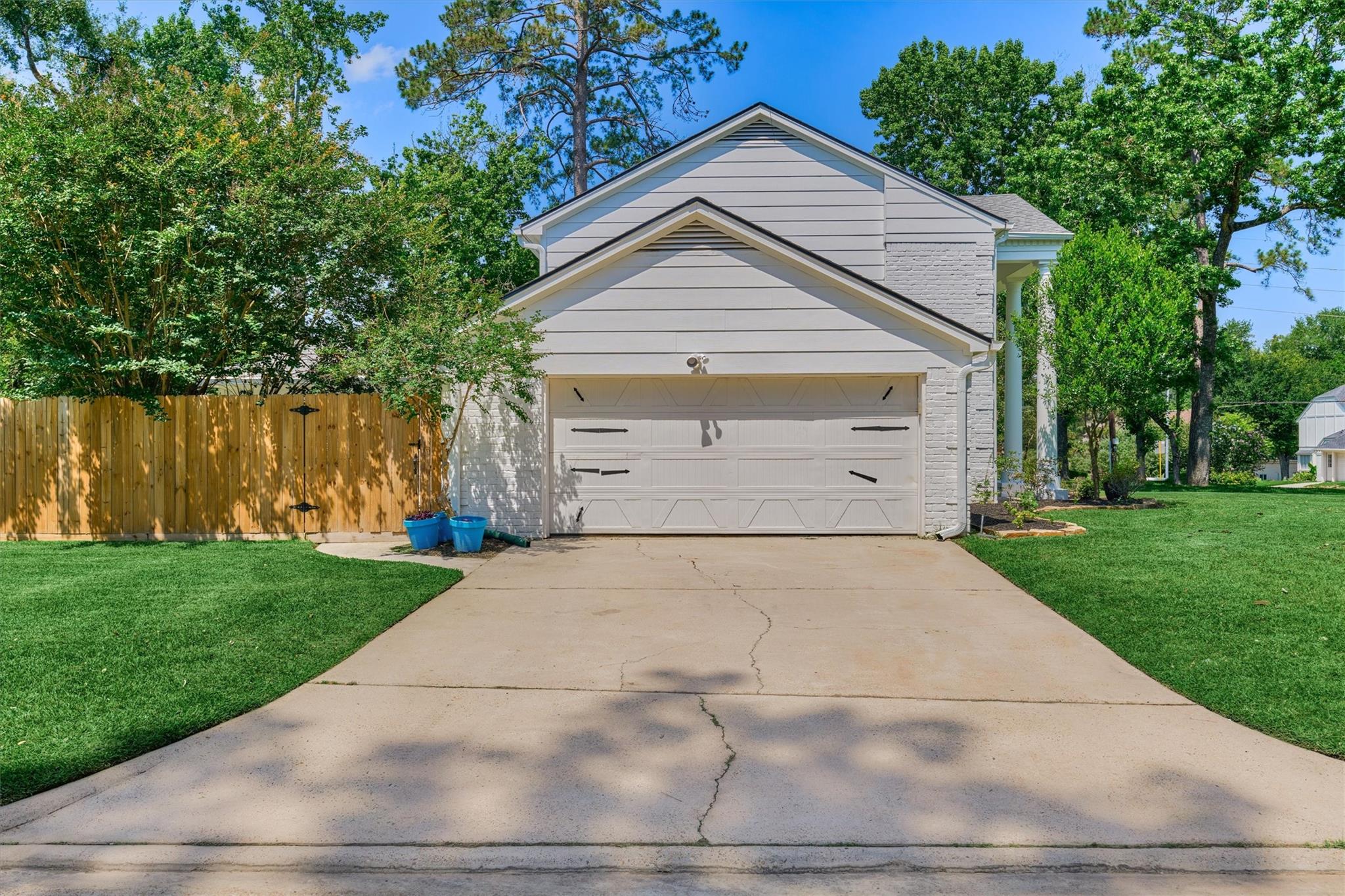 6515 Glenhill Drive