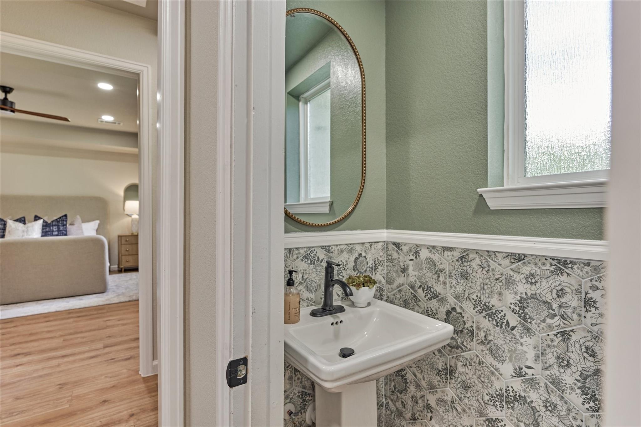 6107 Jadecrest Court