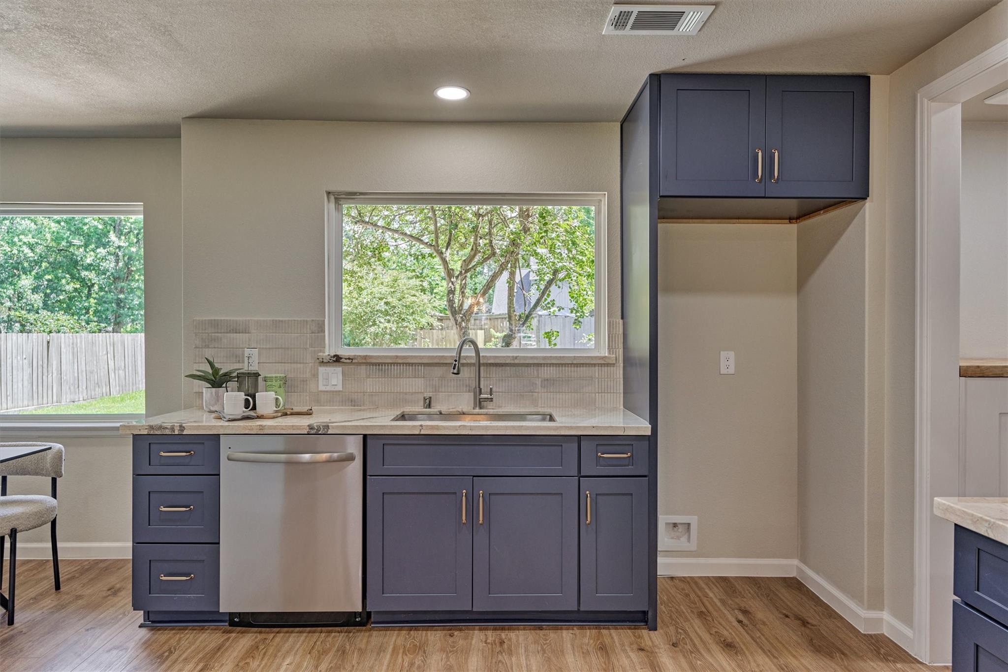 6107 Jadecrest Court