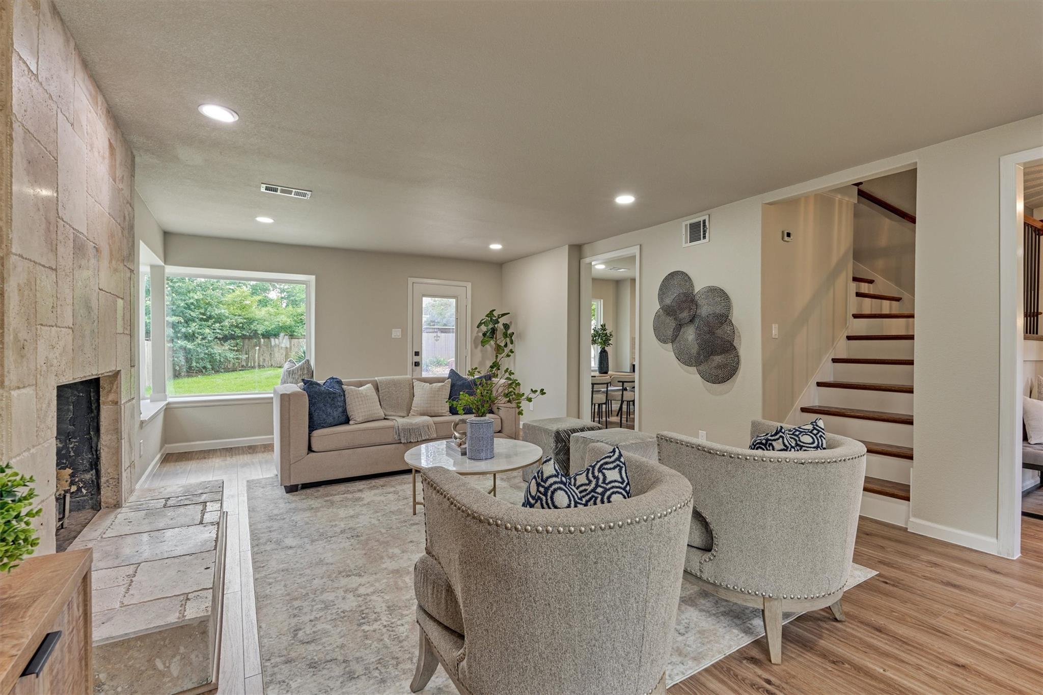 6107 Jadecrest Court