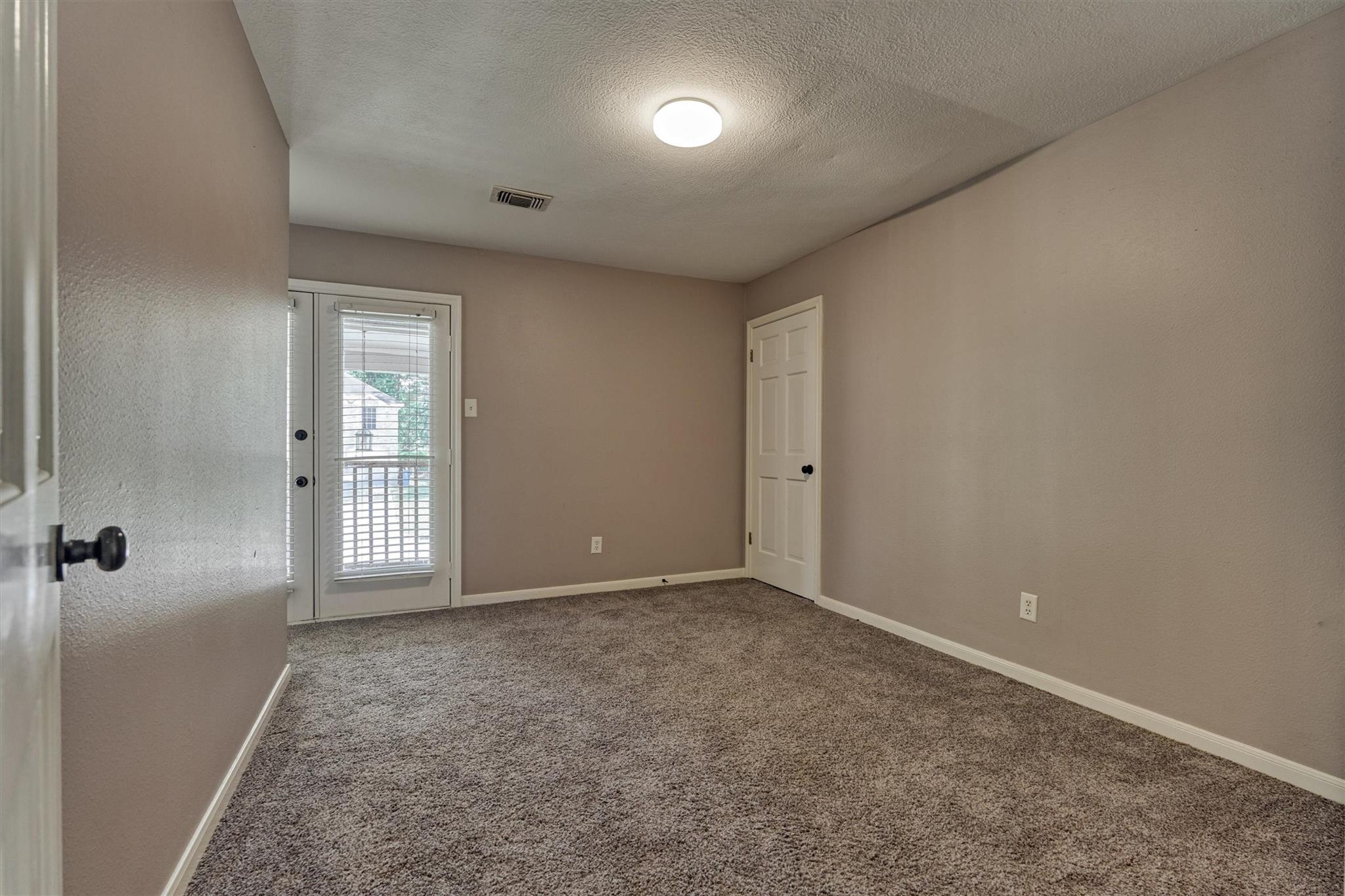 8710 Cross Country Drive