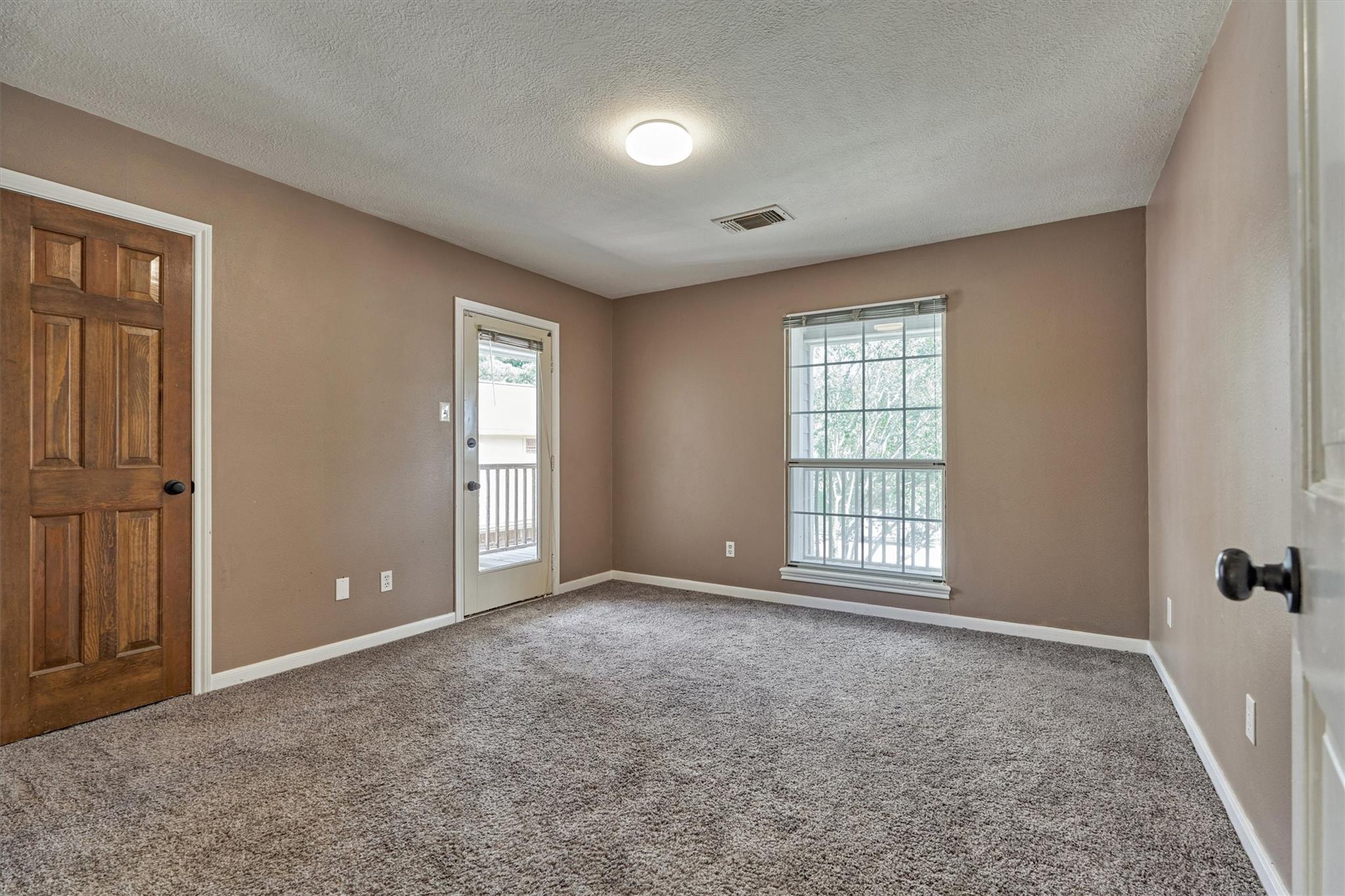 8710 Cross Country Drive
