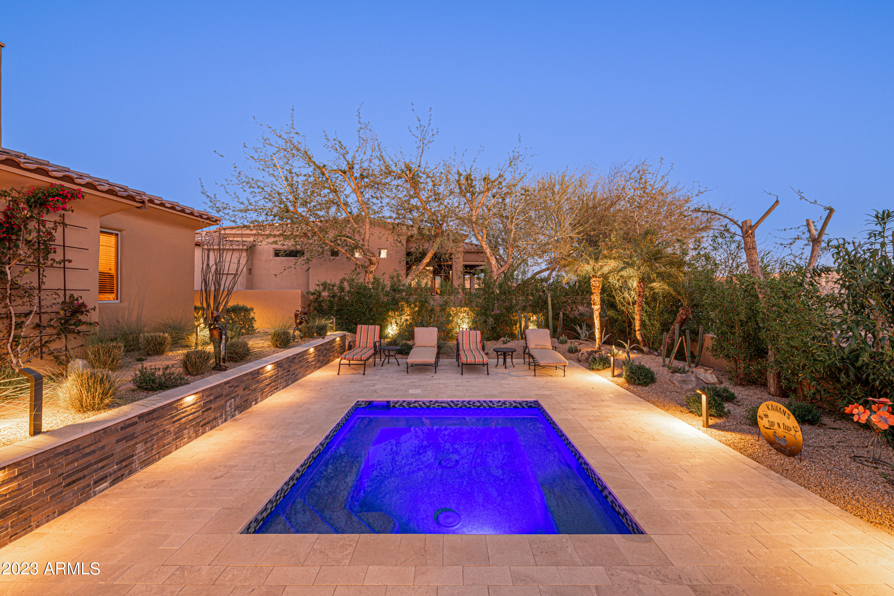 10925 E QUARRY Trail