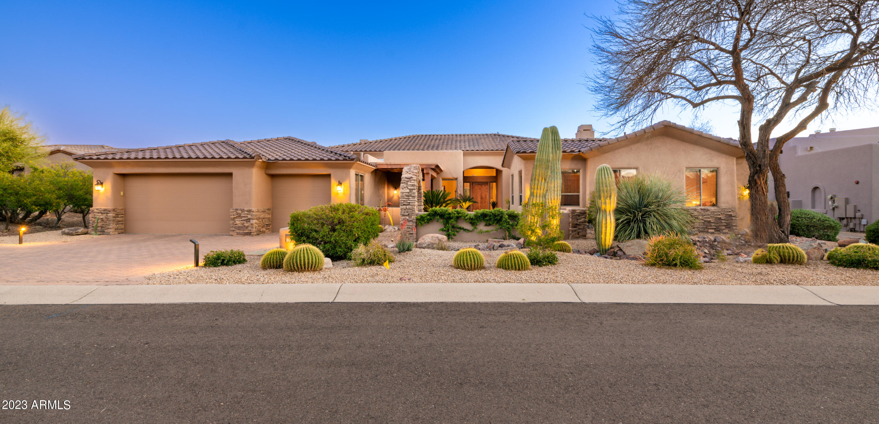 10925 E QUARRY Trail