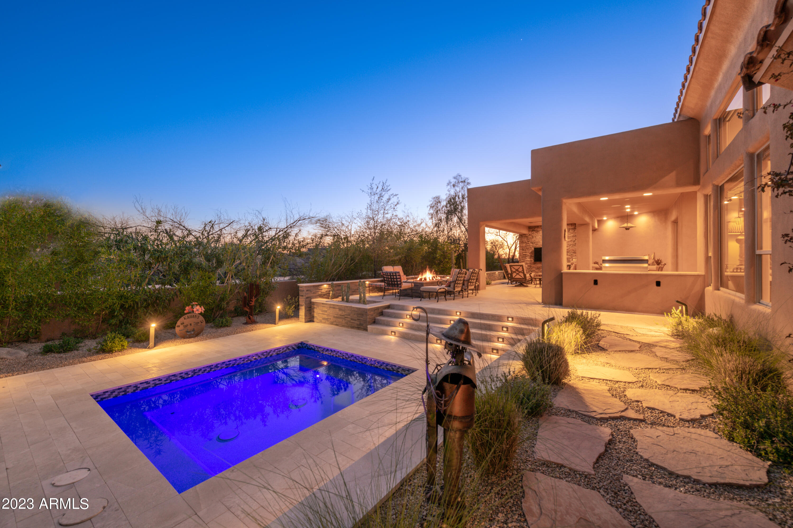 10925 E QUARRY Trail