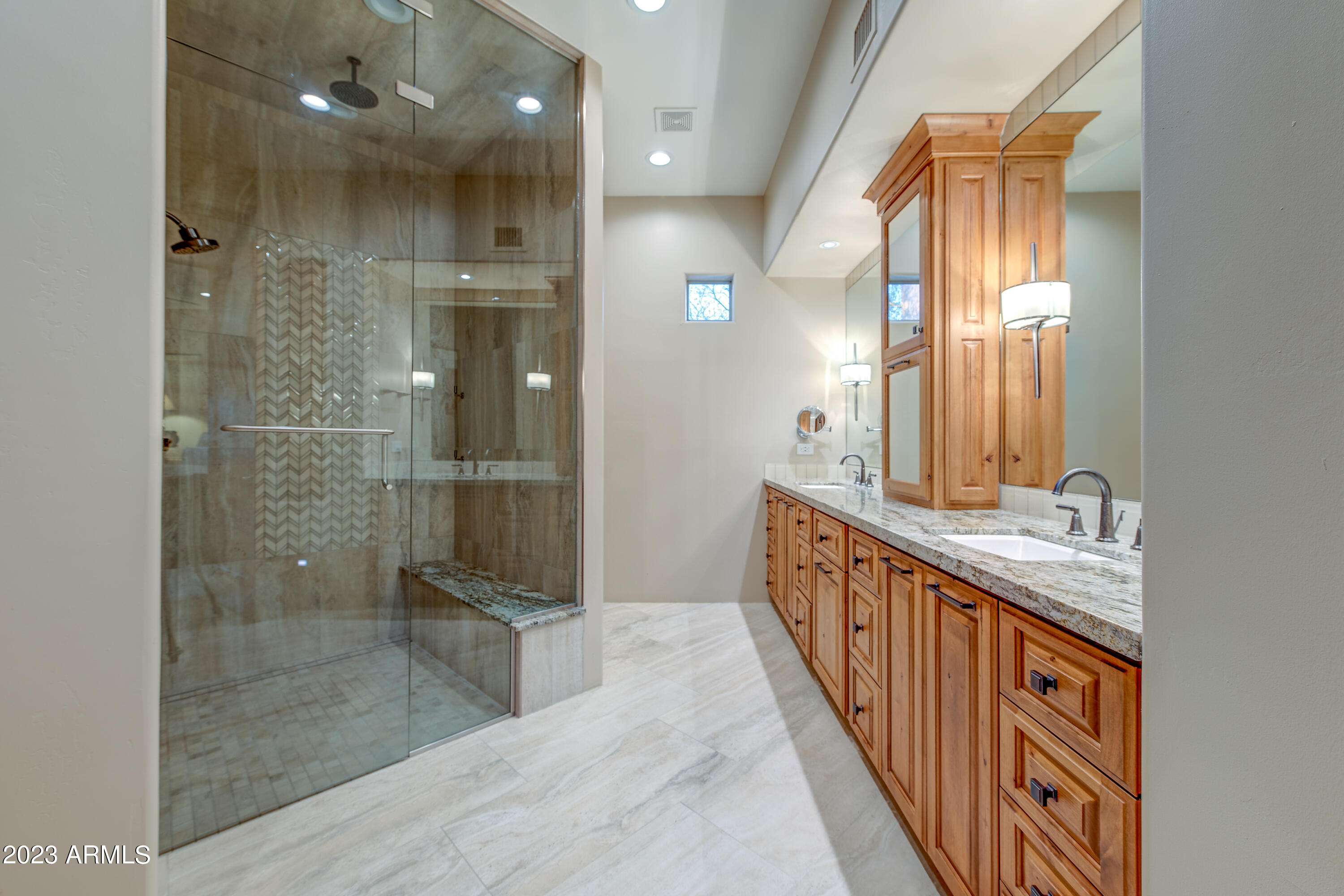 10925 E QUARRY Trail