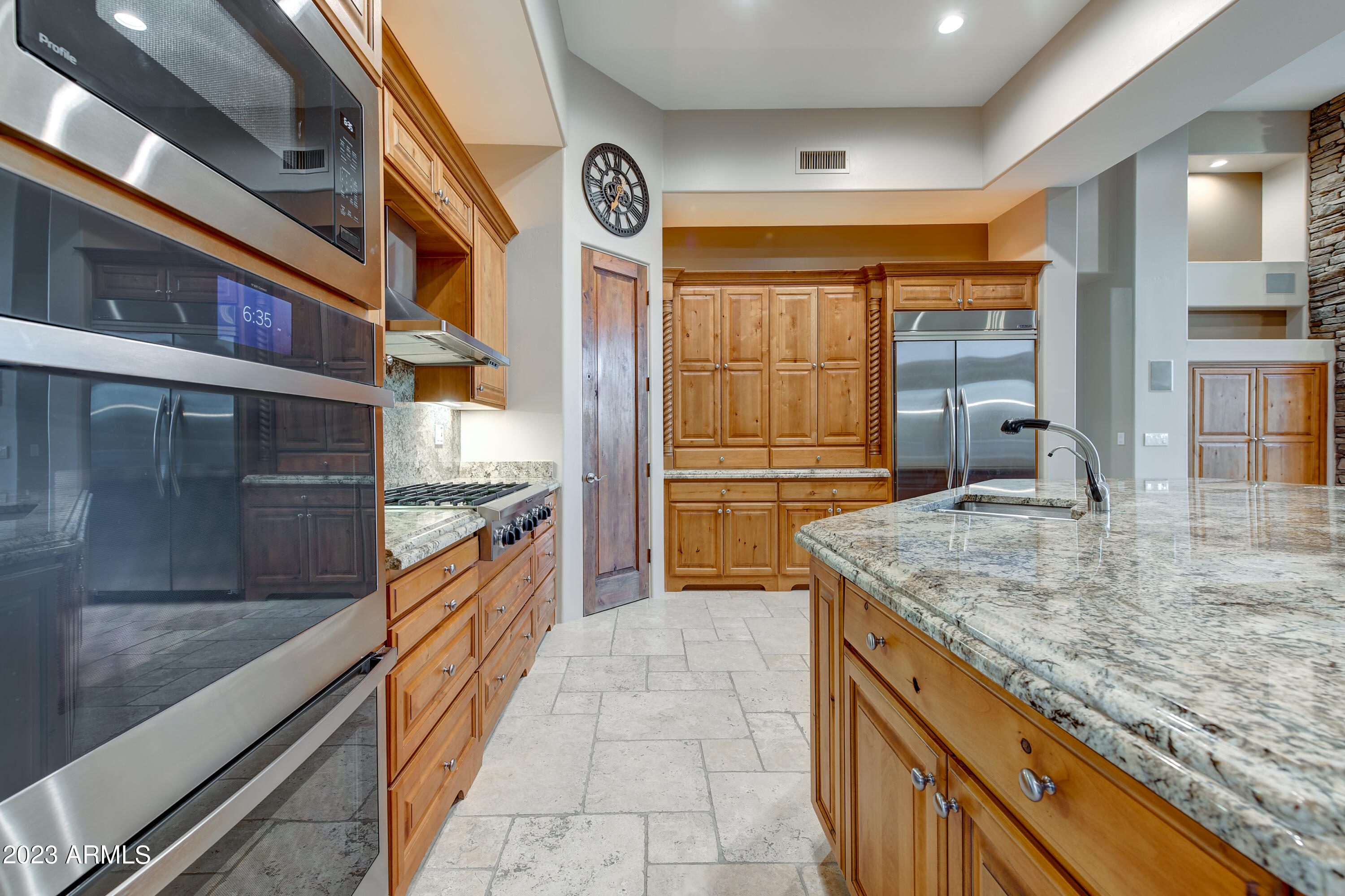 10925 E QUARRY Trail