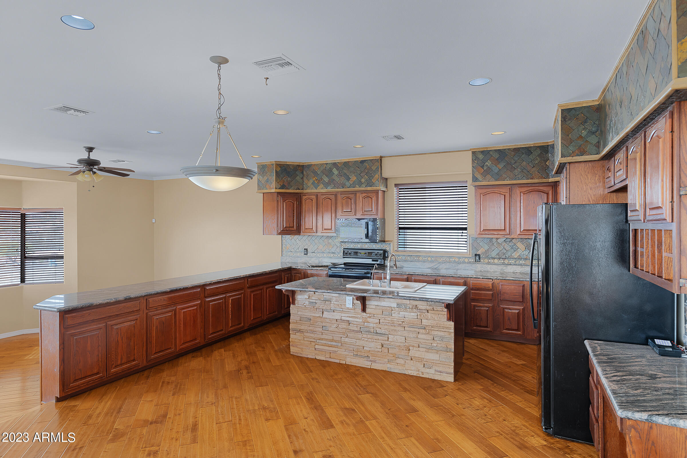 15643 E CENTIPEDE Drive