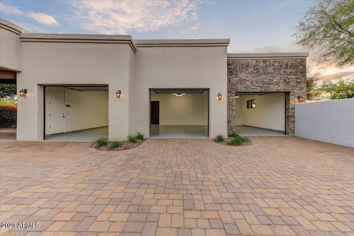2793 S PINYON VILLAGE Drive