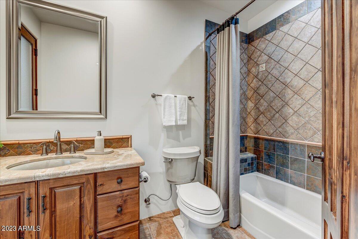 2793 S PINYON VILLAGE Drive