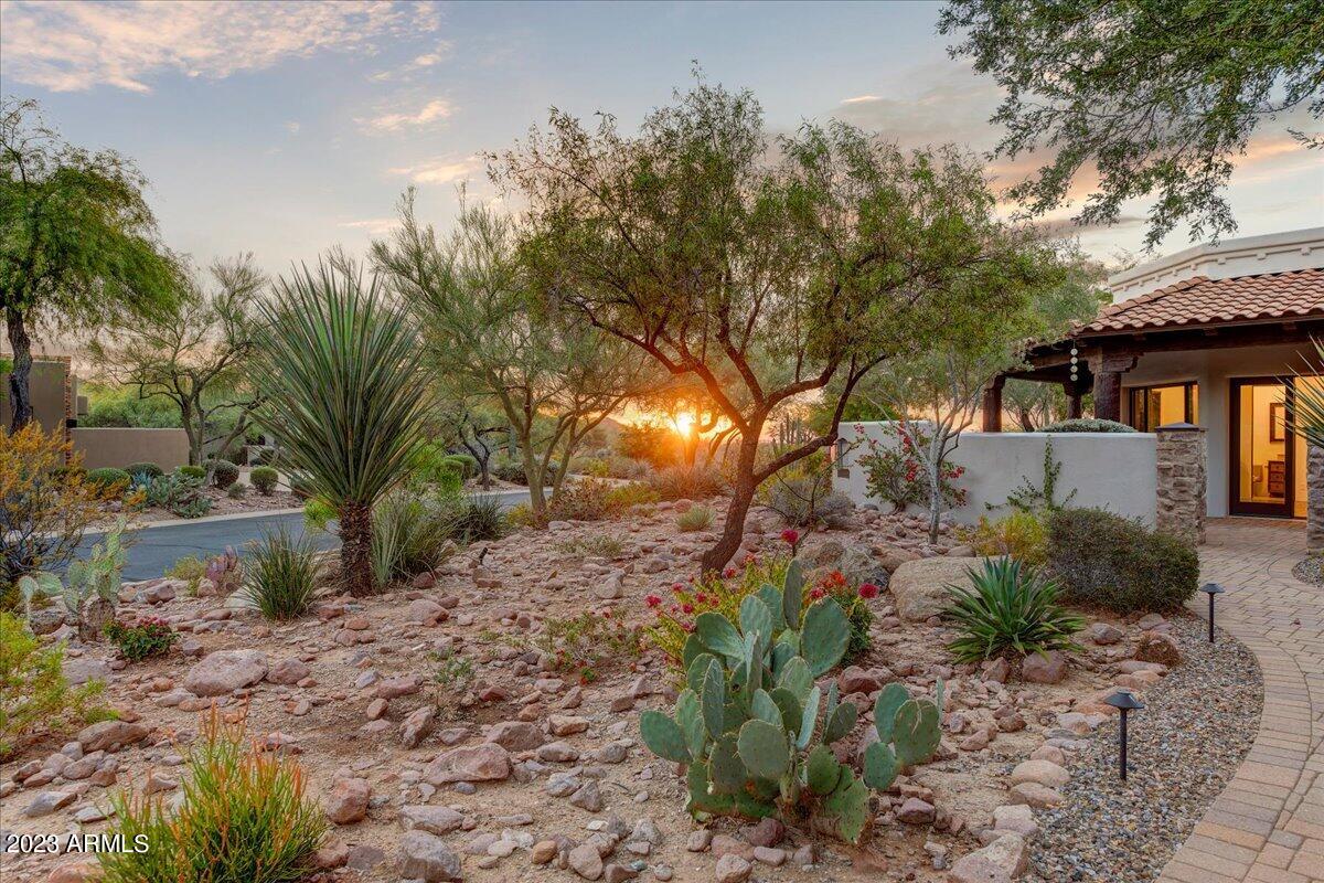 2793 S PINYON VILLAGE Drive