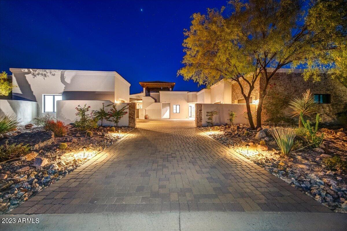 2793 S PINYON VILLAGE Drive