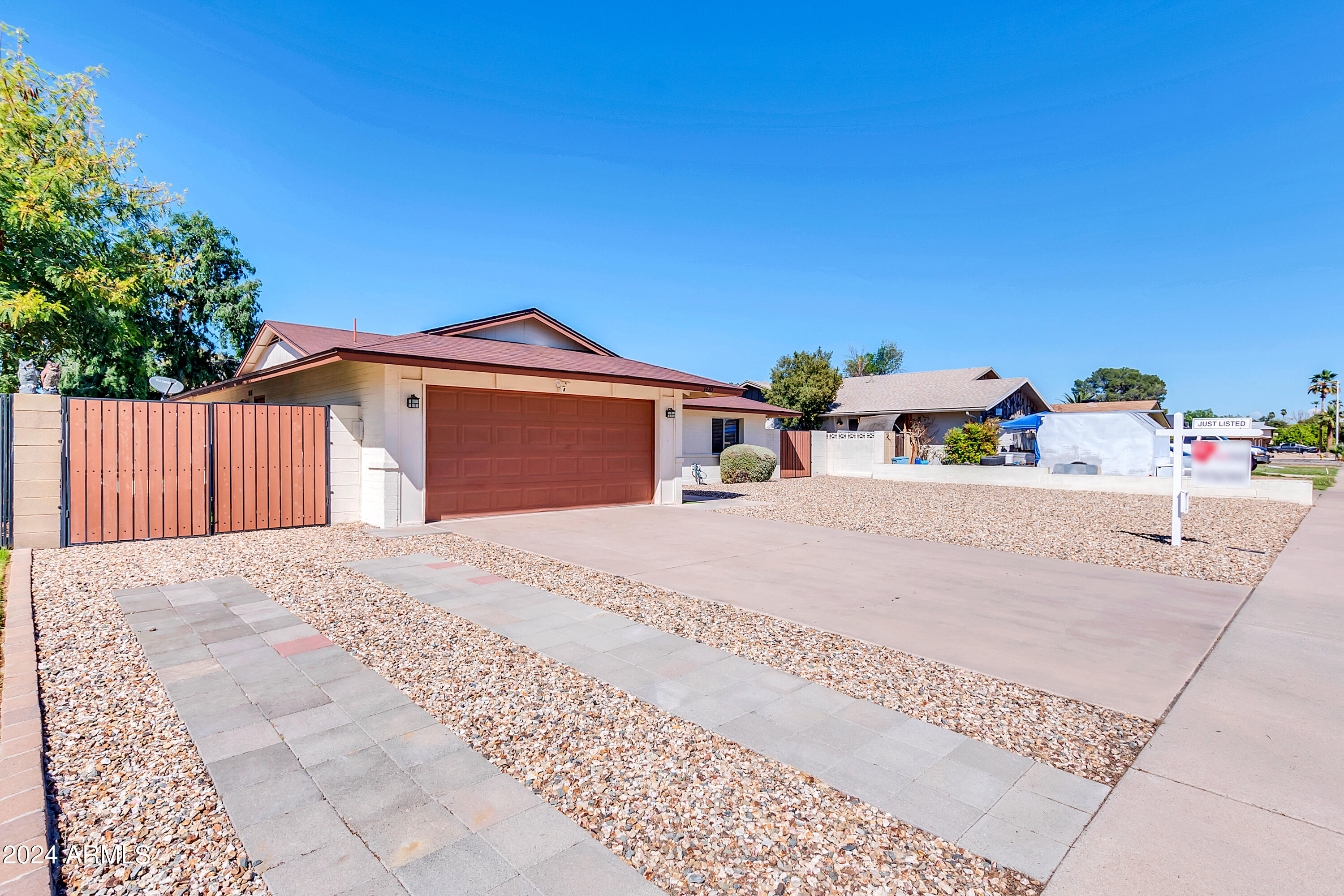 3420 W CROCUS Drive