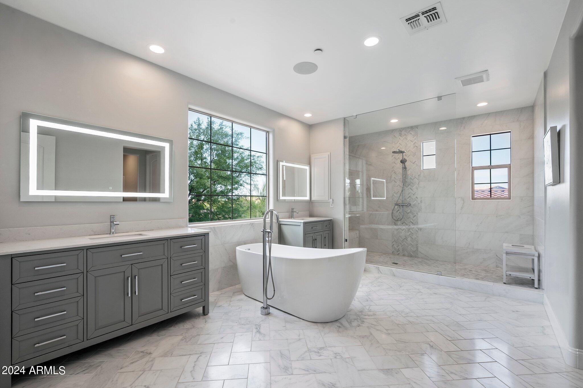 9421 E TRAILSIDE View