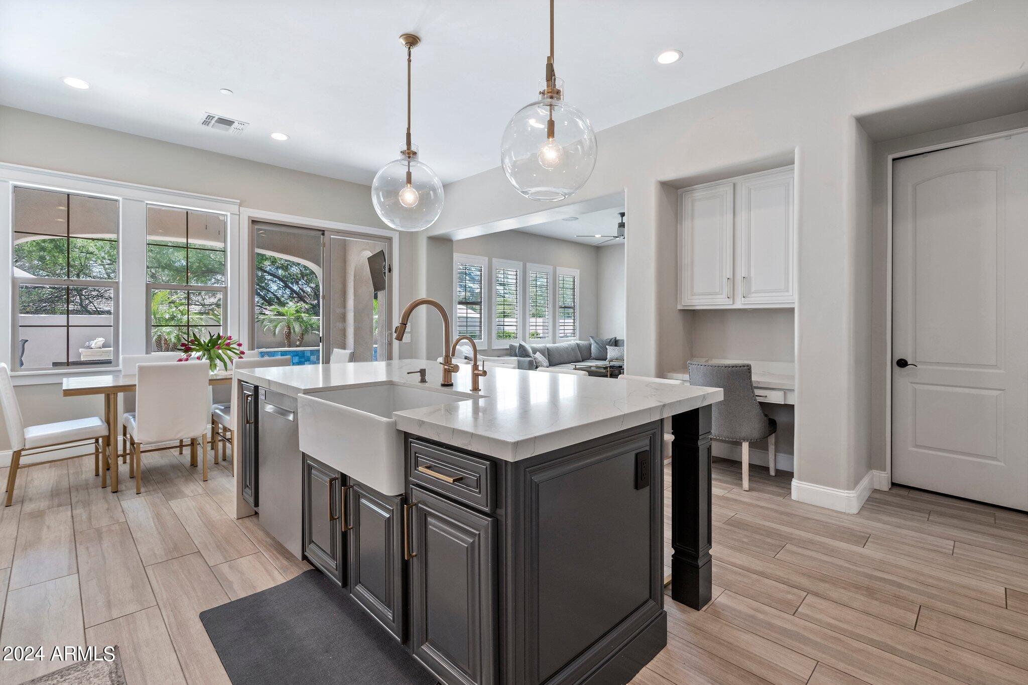 9421 E TRAILSIDE View