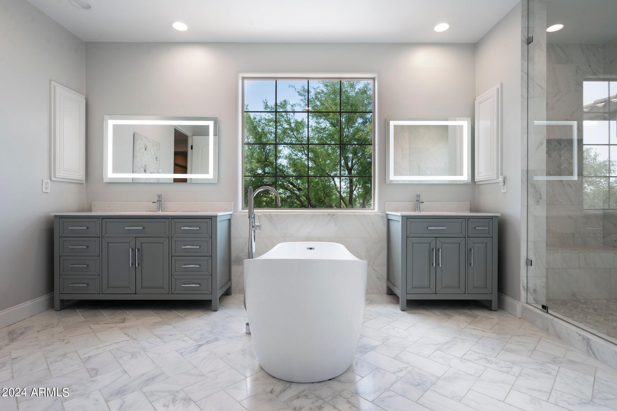 9421 E TRAILSIDE View