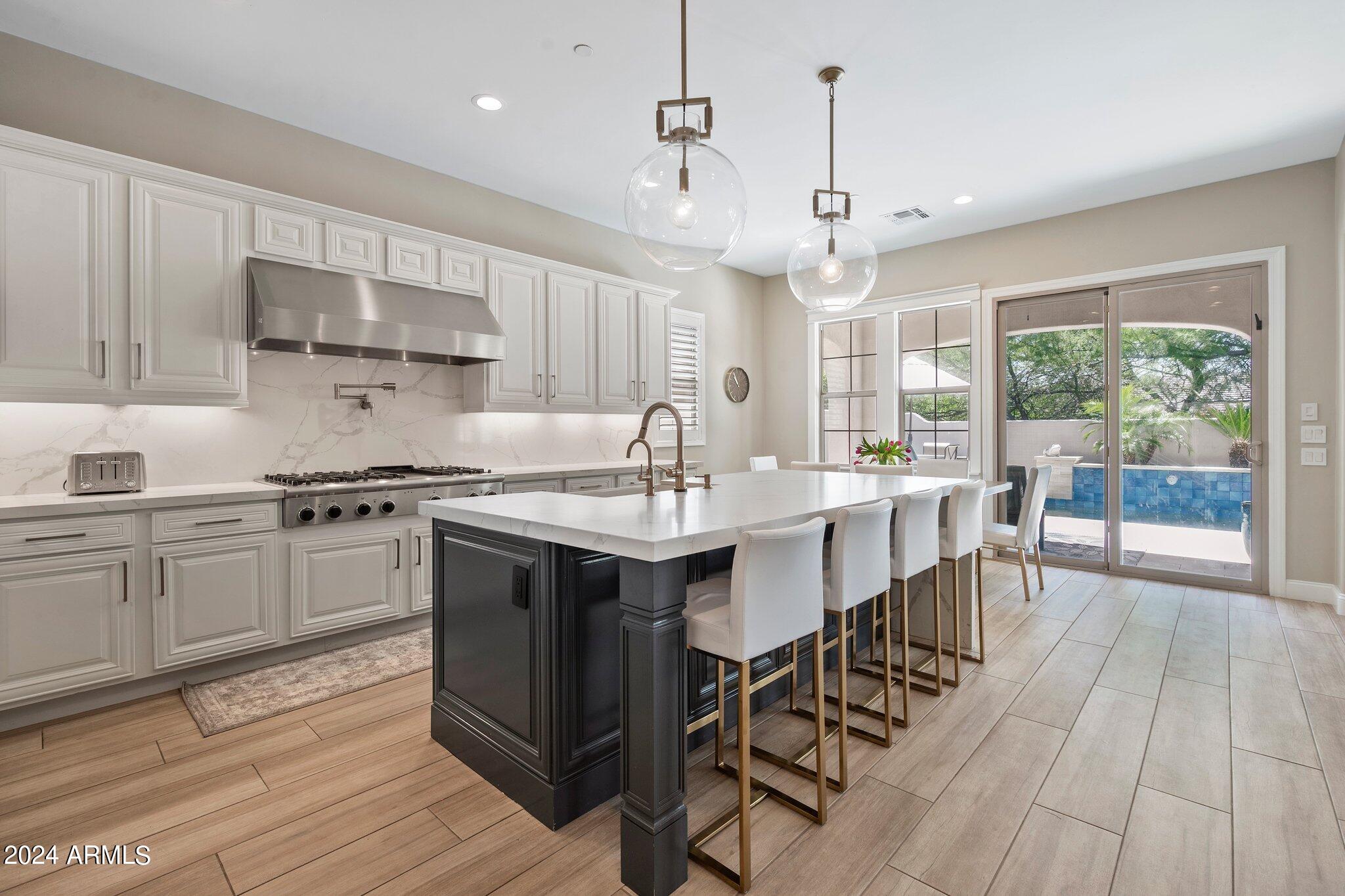 9421 E TRAILSIDE View