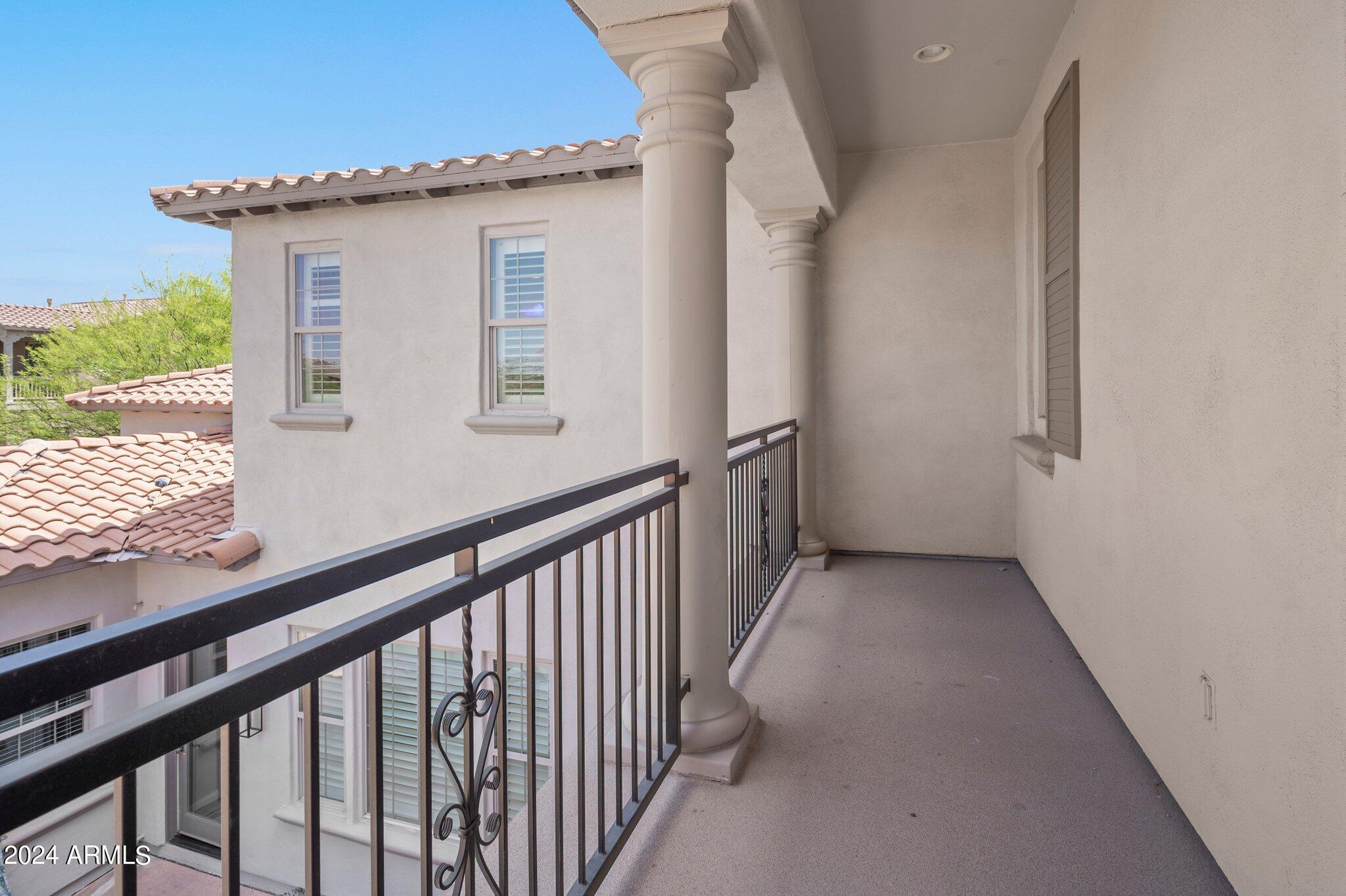 9421 E TRAILSIDE View