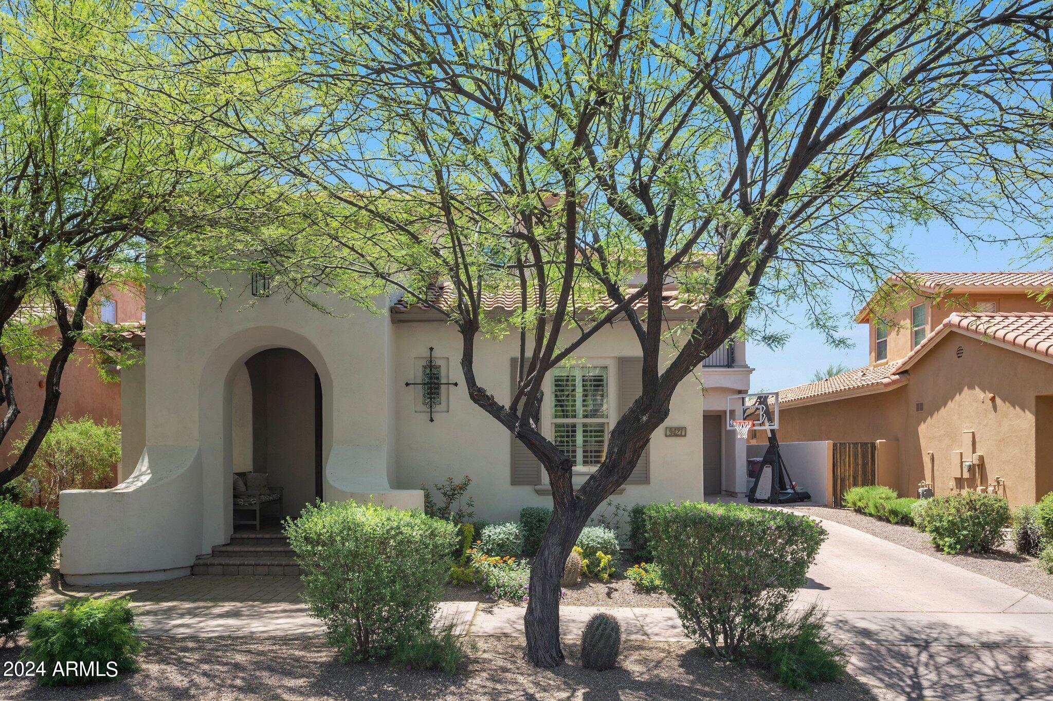 9421 E TRAILSIDE View