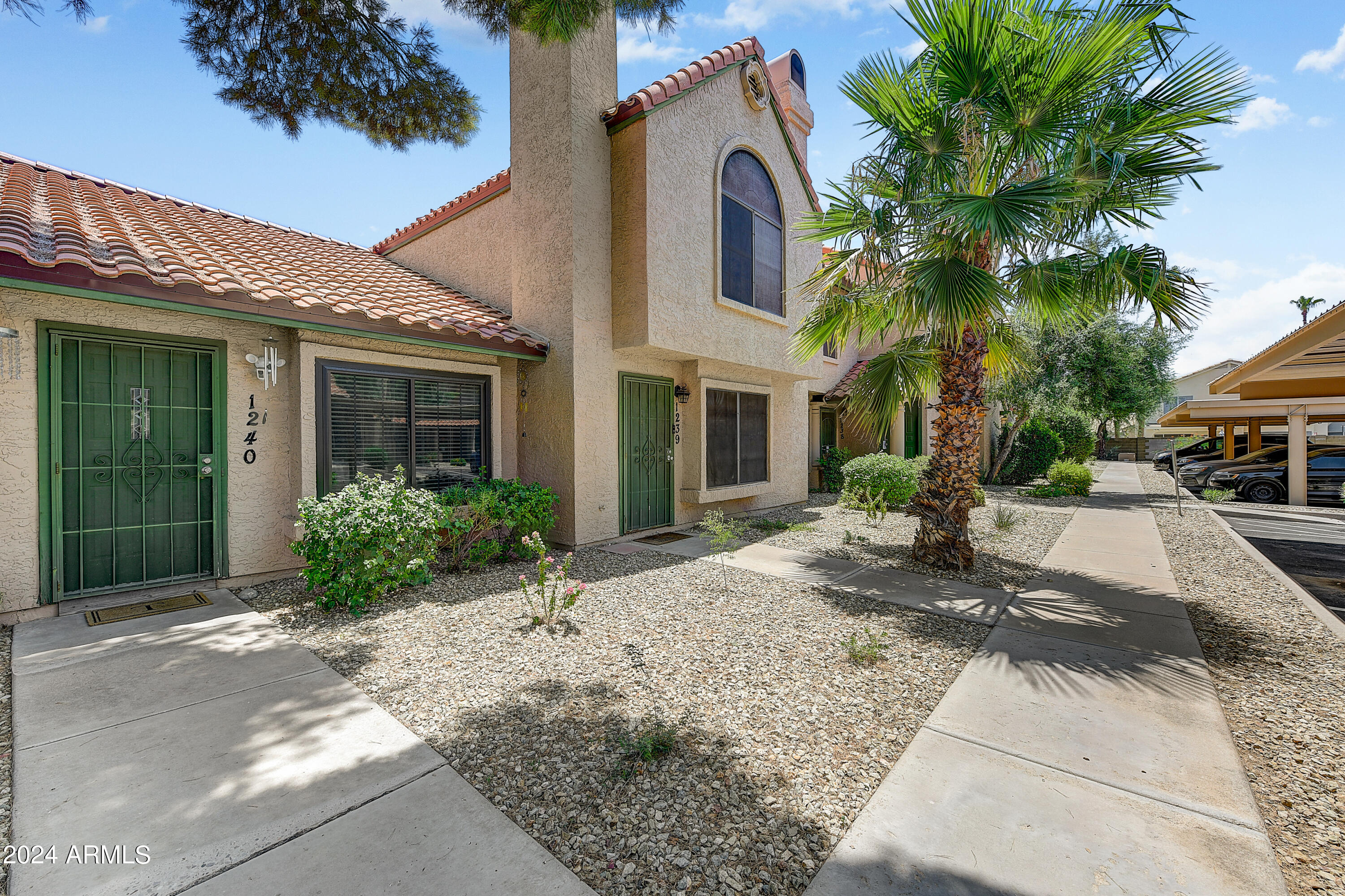 4901 E KELTON Lane # 1239