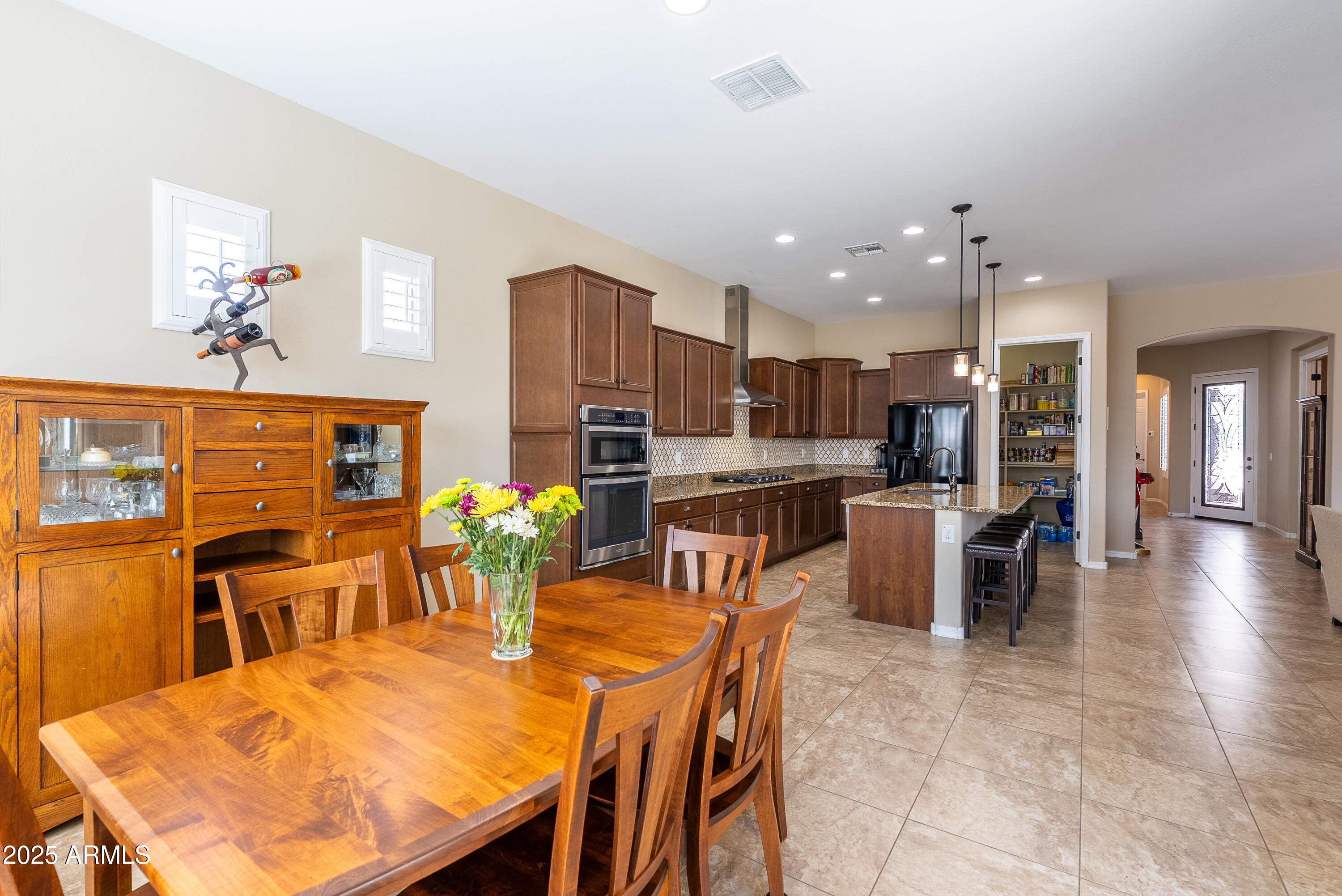 10657 E EVERGREEN Street, Mesa