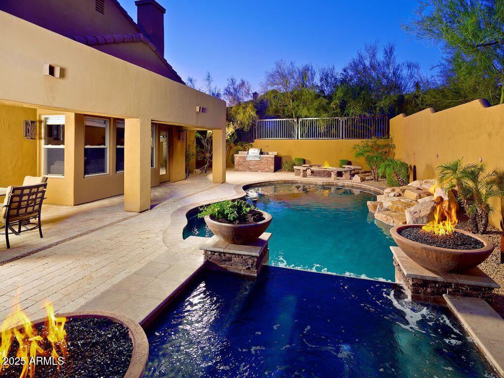 13636 E SHAW BUTTE Drive