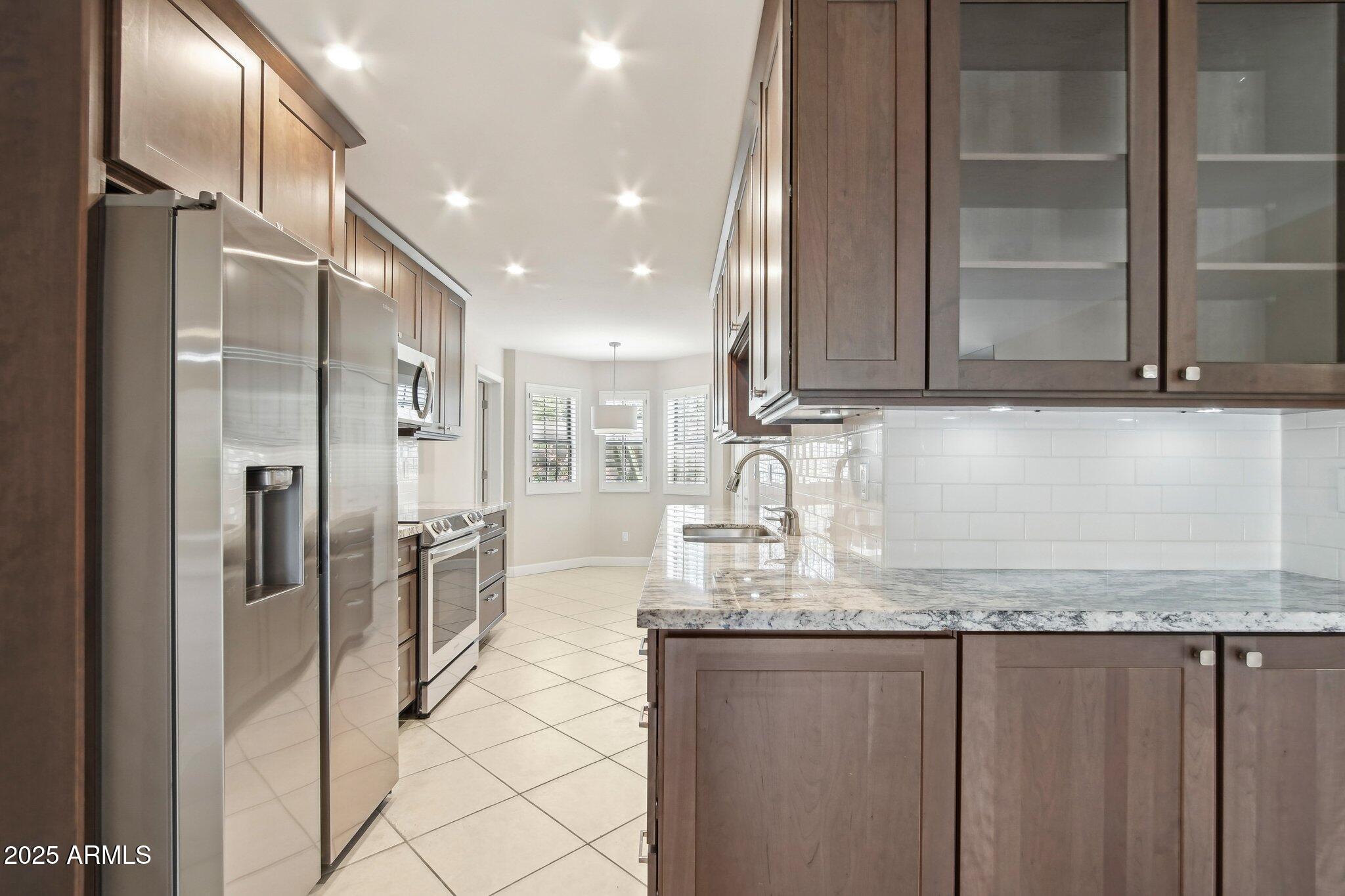 5998 N 78TH Street, 116