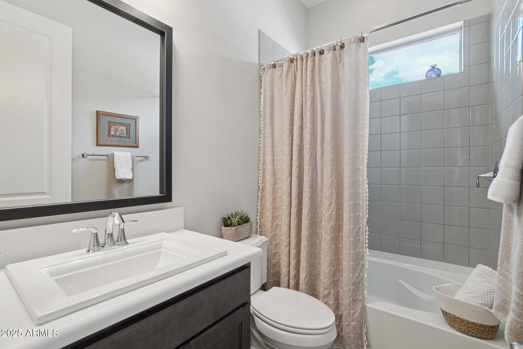 13386 W MONTANSORO Lane