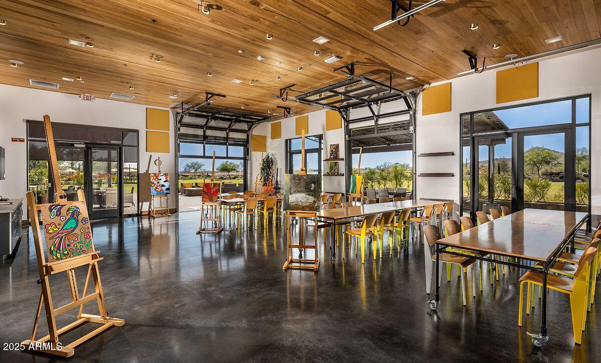 13386 W MONTANSORO Lane