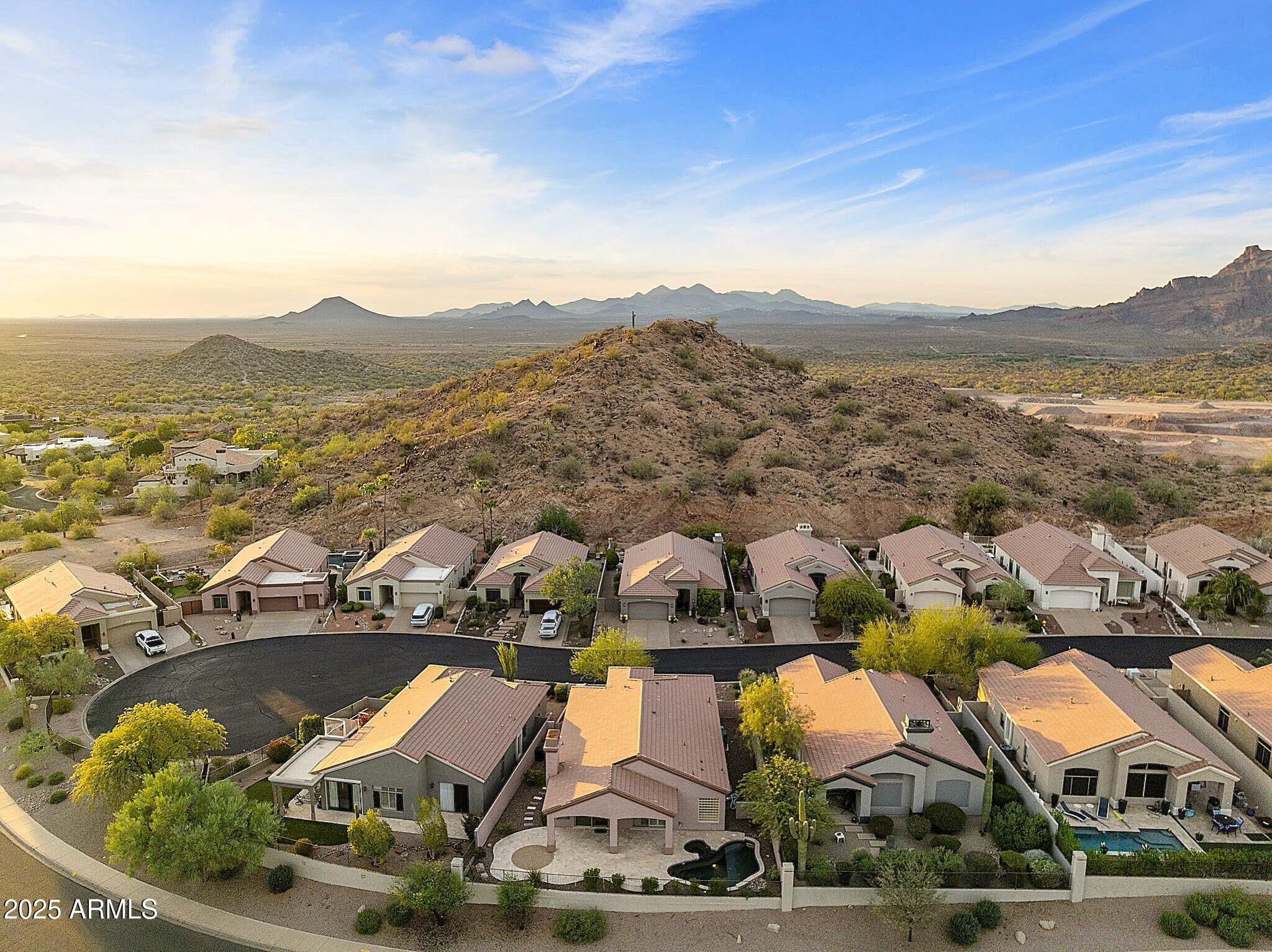 6334 E VIEWMONT Drive 57