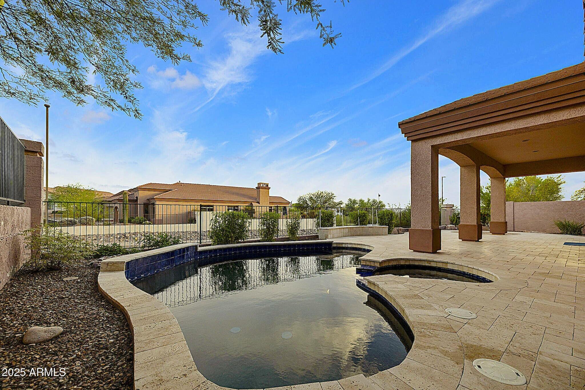 6334 E VIEWMONT Drive 57