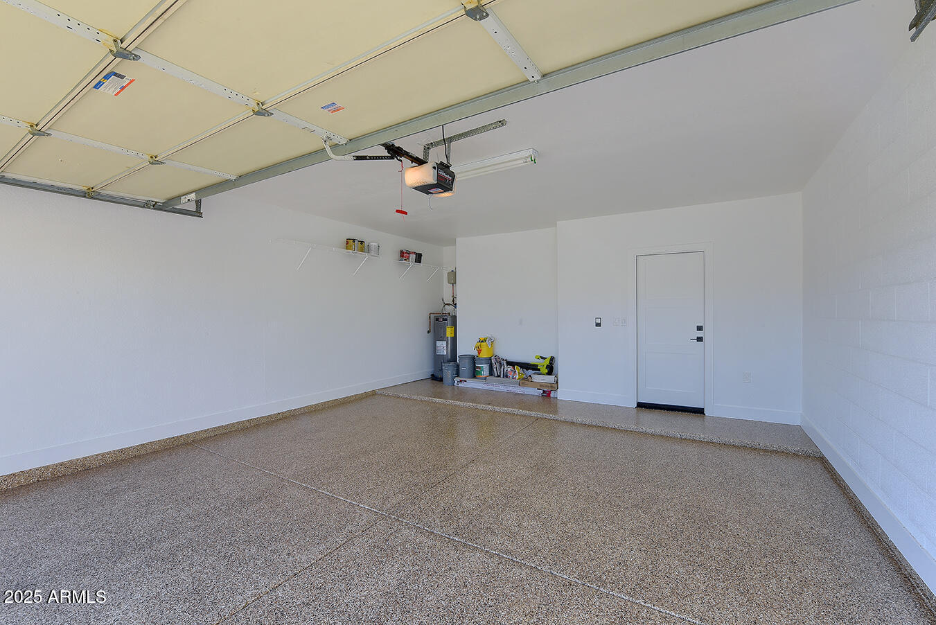 8858 E Meadow Hill Drive