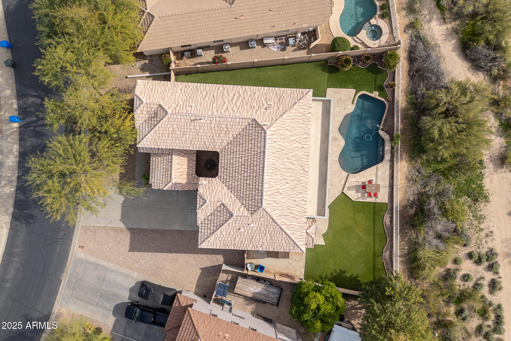 4031 E DESERT FOREST Trail