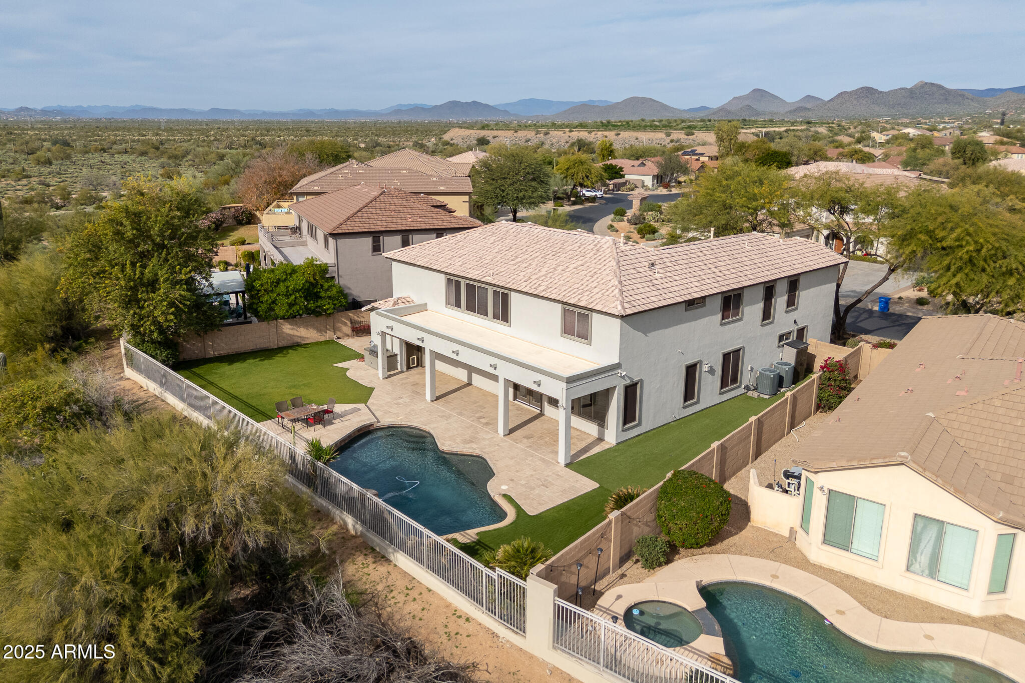 4031 E DESERT FOREST Trail
