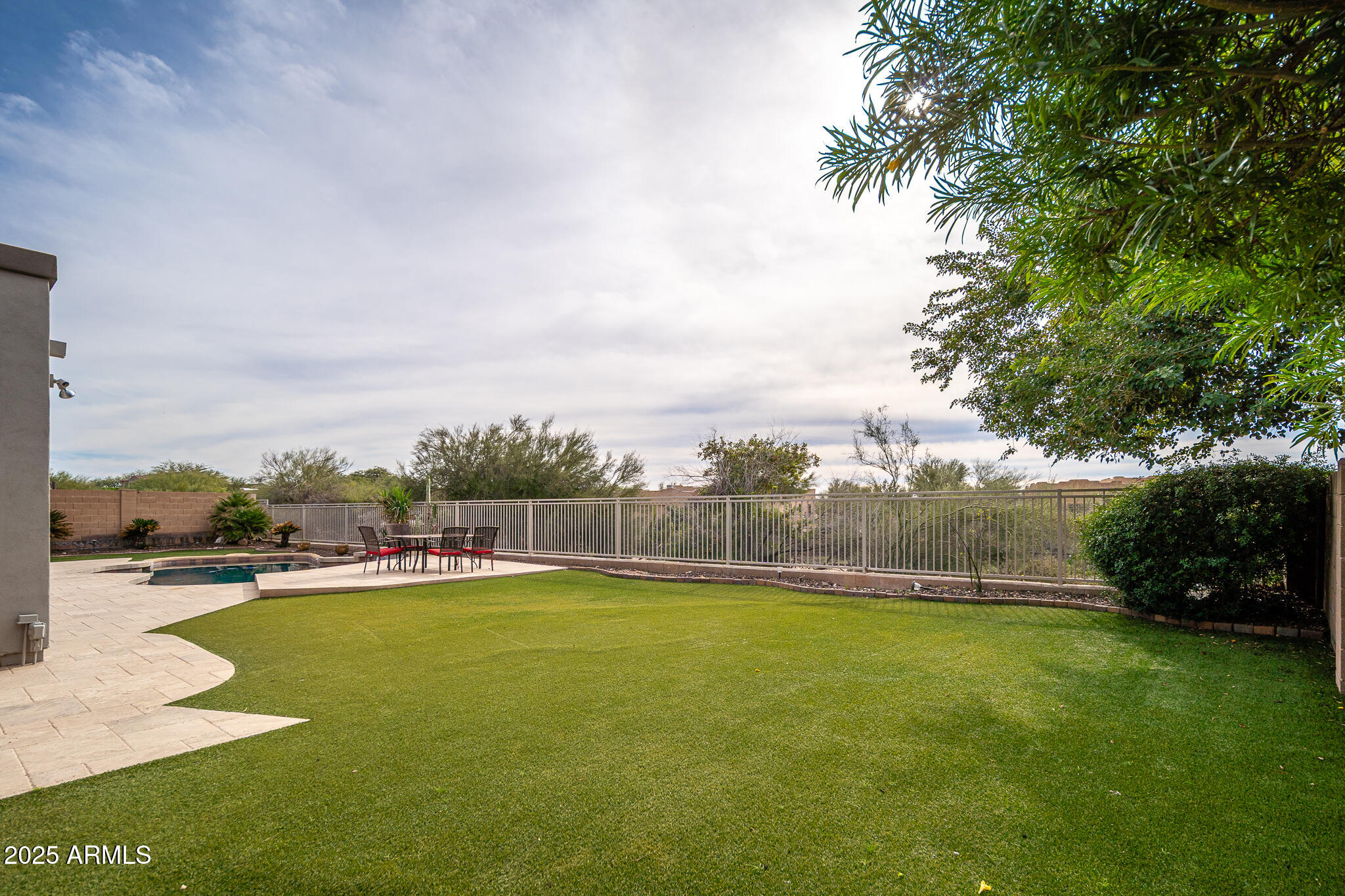 4031 E DESERT FOREST Trail