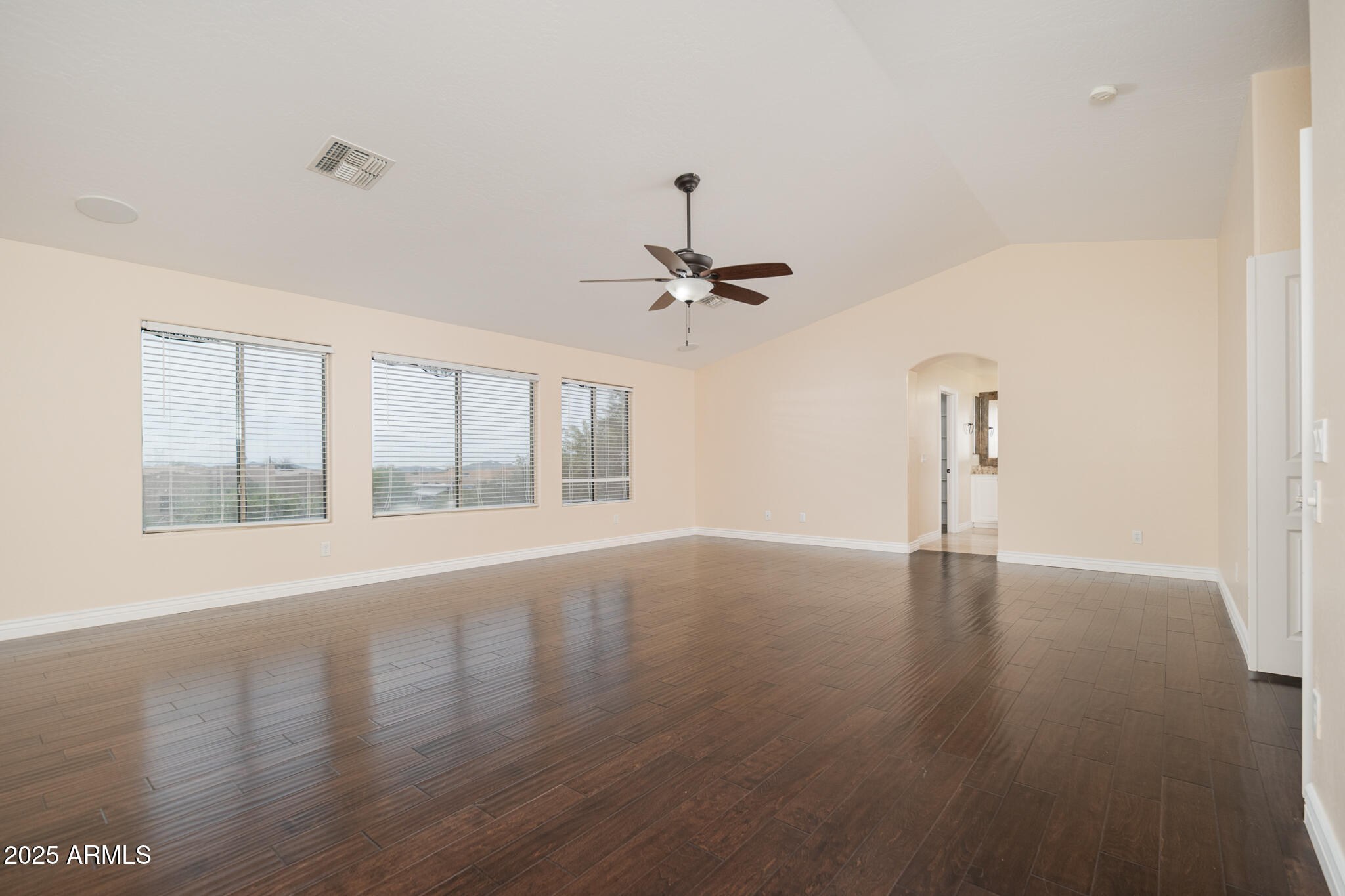 4031 E DESERT FOREST Trail