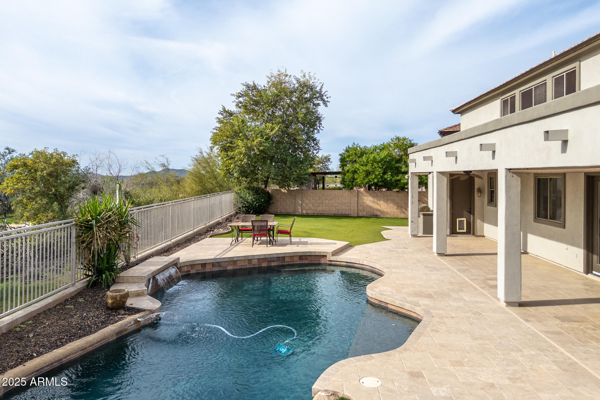 4031 E DESERT FOREST Trail