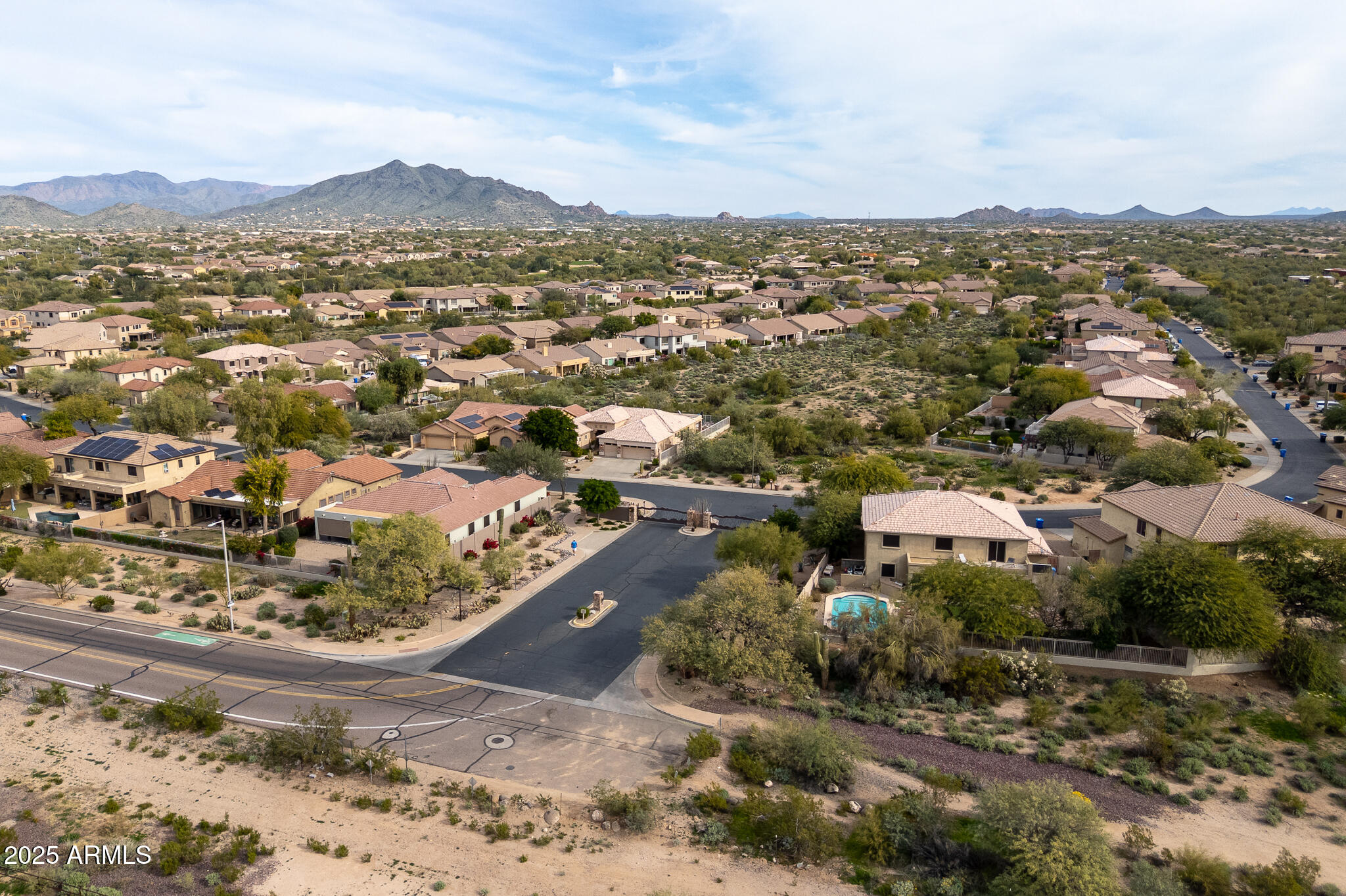 4031 E DESERT FOREST Trail