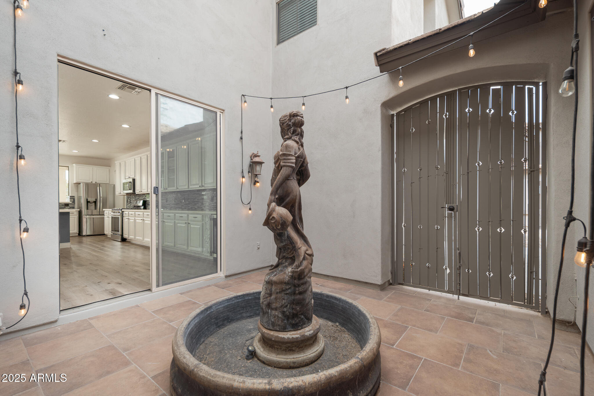 4031 E DESERT FOREST Trail